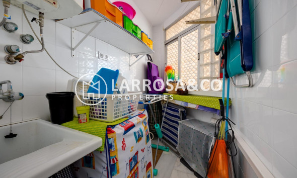 Herverkoop - Apartment - Torrevieja - Los Frutales