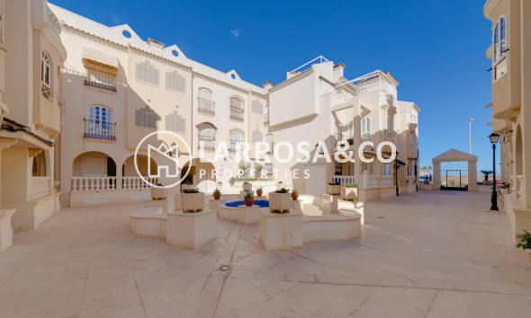 Herverkoop - Apartment - Torrevieja - Los Frutales