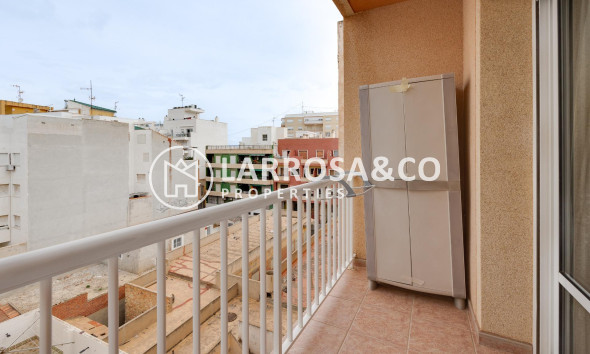 Reventa - Apartamento - Torrevieja - Playa del cura