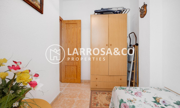 Reventa - Apartamento - Torrevieja - Playa del cura