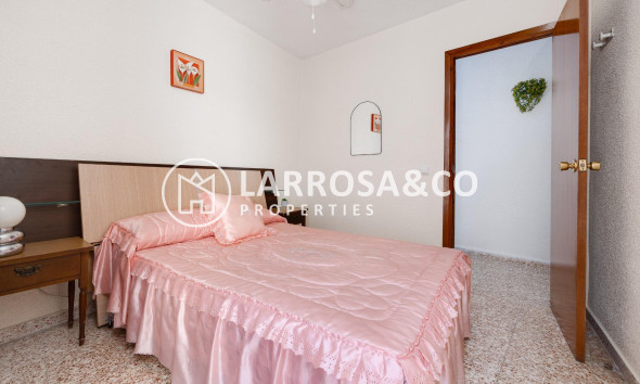 Reventa - Apartamento - Torrevieja - Playa del cura