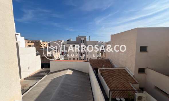 Reventa - Apartamento - Torrevieja - Playa del cura