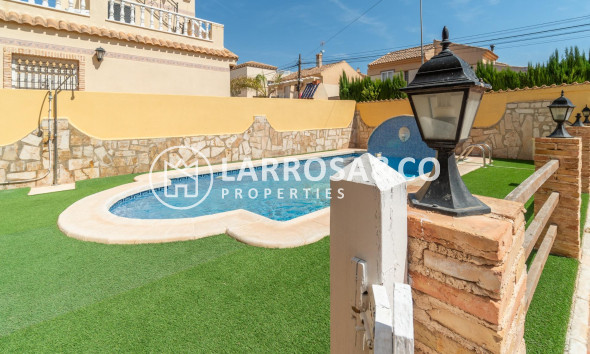 Resale - Detached House/Villa - Orihuela costa - La Florida