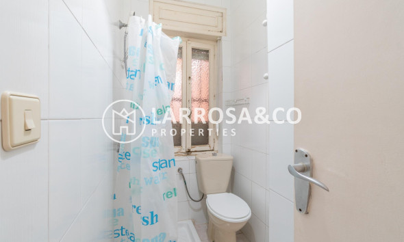 Resale - Semi-detached house - Torrevieja - Aguas Nuevas