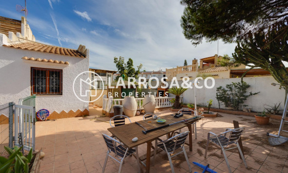 Resale - Detached House/Villa - Torrevieja - Los Balcones