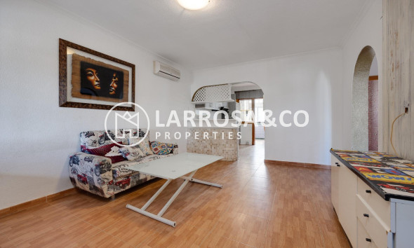 Herverkoop - Villa - Torrevieja - Los Balcones