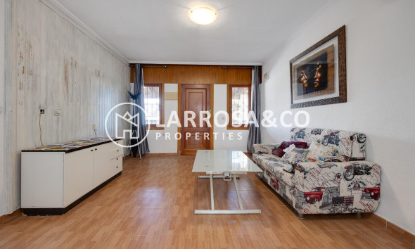 Resale - Detached House/Villa - Torrevieja - Los Balcones