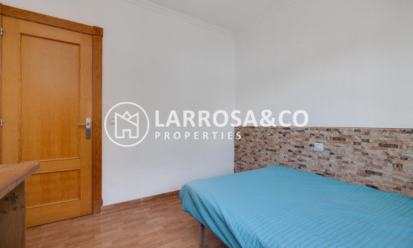 Herverkoop - Villa - Torrevieja - Los Balcones