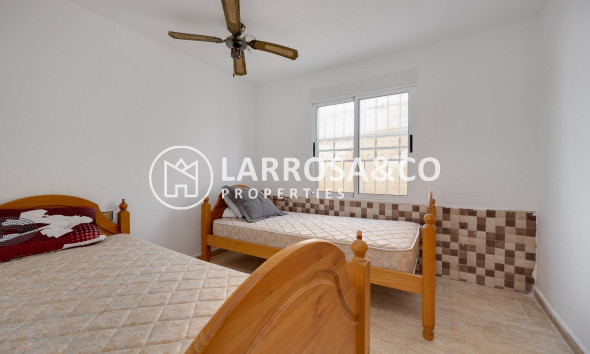 Herverkoop - Villa - Torrevieja - Los Balcones