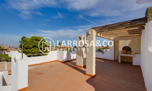 Herverkoop - Villa - Torrevieja - Los Balcones