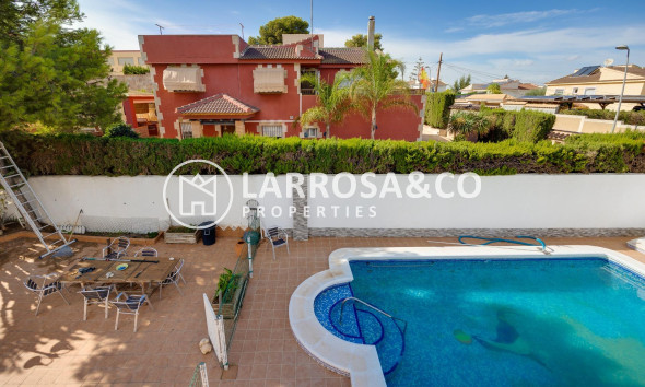 Resale - Detached House/Villa - Torrevieja - Los Balcones