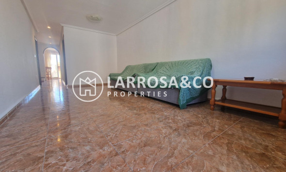 Herverkoop - Semi-detached house - Torrevieja - Estacion de autobuses