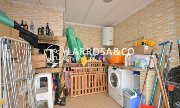 Resale - Apartment - Guardamar del Segura - Centro