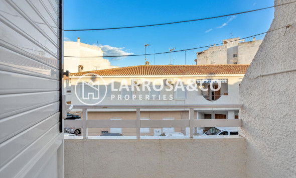 Herverkoop - Semi-detached house - Torrevieja - Acequion