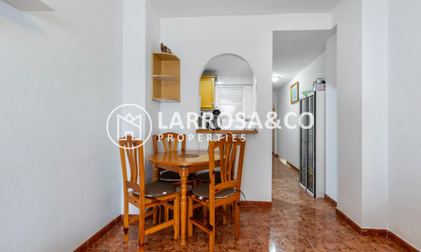 Resale - Apartment - Torrevieja - Centro