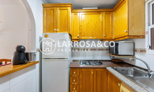 Resale - Apartment - Torrevieja - Centro