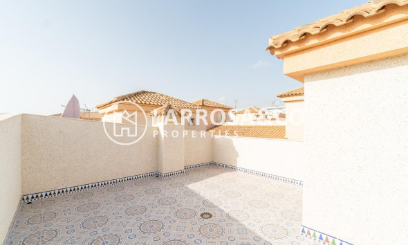 Resale - Semi-detached house - Torrevieja - Los Altos