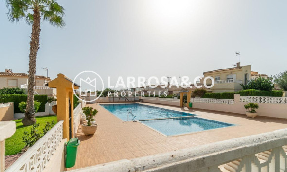 Resale - Semi-detached house - Torrevieja - Los Altos