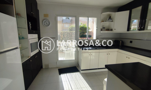 Resale - Semi-detached house - Guardamar del Segura - El moncayo