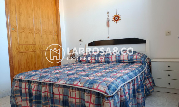 Resale - Bungalow - Torrevieja - La Siesta - El Salado - Torreta