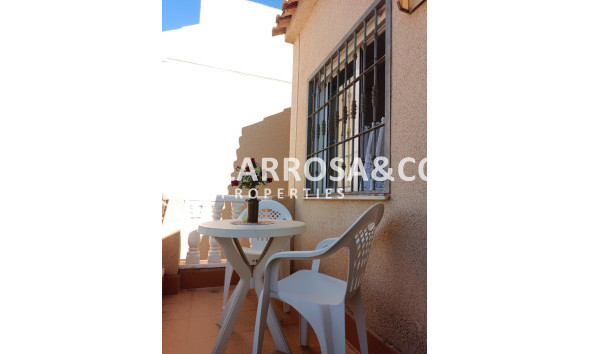 Resale - Bungalow - Torrevieja - La Siesta - El Salado - Torreta