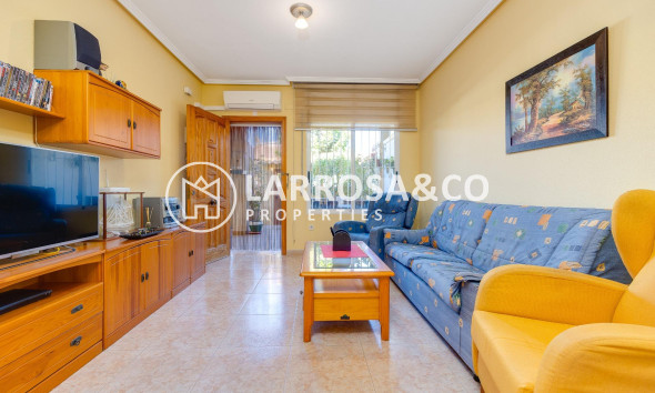 Resale - Semi-detached house - Torrevieja - Aguas nuevas 2