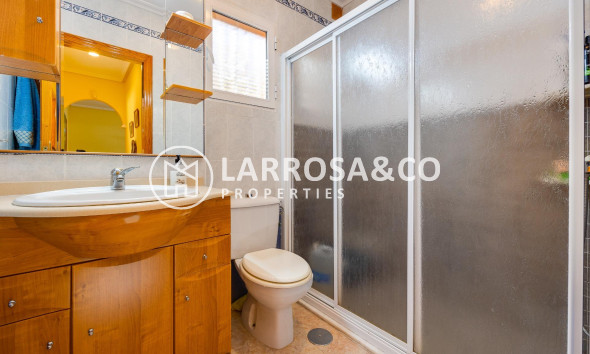 Resale - Semi-detached house - Torrevieja - Aguas nuevas 2