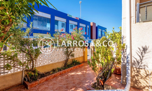 Resale - Bungalow - Torrevieja - Aguas Nuevas