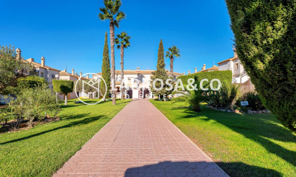 Resale - Bungalow - Torrevieja - Aguas Nuevas