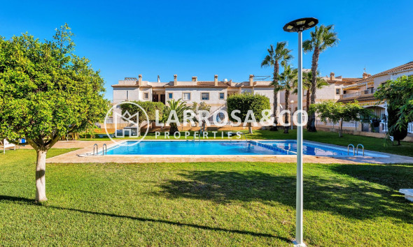 Resale - Bungalow - Torrevieja - Aguas Nuevas