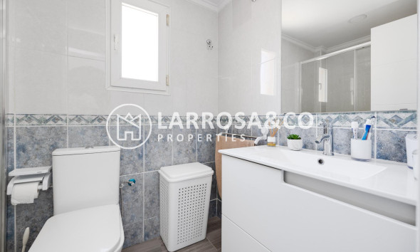 Resale - Bungalow - Torrevieja - Centro