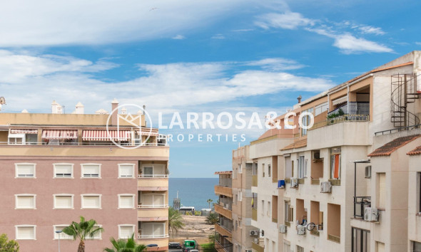 Resale - Apartment - Torrevieja - Playa del cura