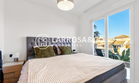 Herverkoop - Apartment - Torrevieja - Los Altos