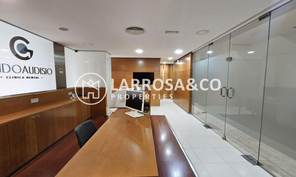 Herverkoop - Apartment - Torrevieja - Centro