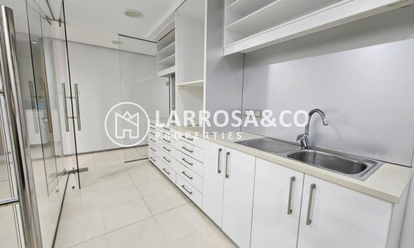 A Vendre - Apartment - Torrevieja - Centro