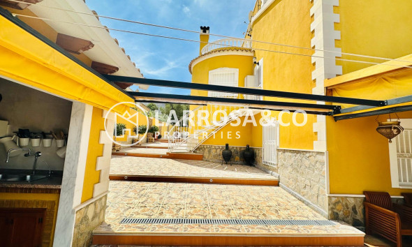 Resale - Detached House/Villa - Orihuela - Urb. Montepinar