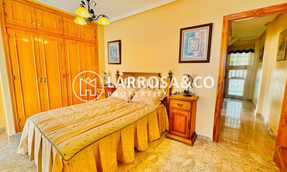 Reventa - Chalet - Orihuela costa - Las Filipinas