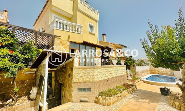 Herverkoop - Villa - Orihuela costa - Las Filipinas