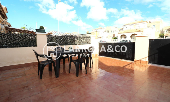 Herverkoop - Semi-detached house - Torrevieja - Aguas Nuevas