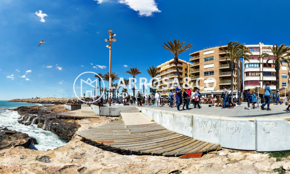 Reventa - Adosado - Torrevieja - Parque las naciones