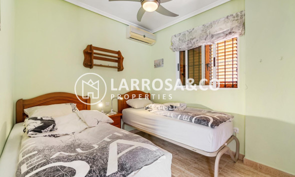 Resale - Semi-detached house - Pilar de la Horadada - Riomar