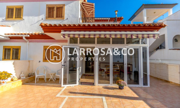 Resale - Semi-detached house - Pilar de la Horadada - Riomar