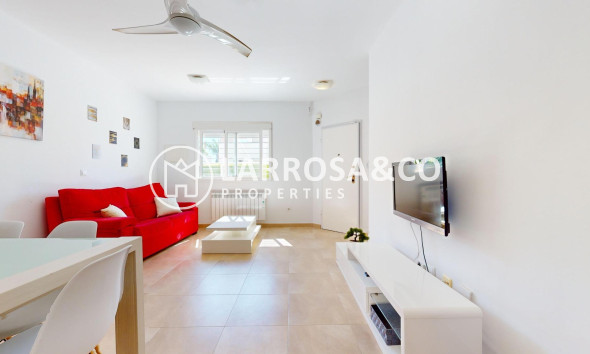 Resale - Semi-detached house - Pilar de la Horadada - Las Higuericas