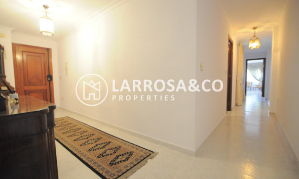 Herverkoop - Apartment - Torrevieja - Centro