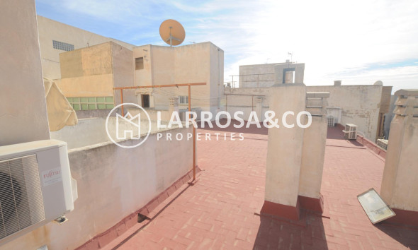 Herverkoop - Apartment - Torrevieja - Centro