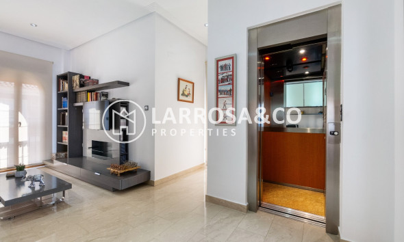 A Vendre - Villa - Orihuela - La Aparecida