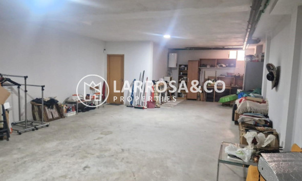 Resale - Semi-detached house - Los Montesinos - La Herrada