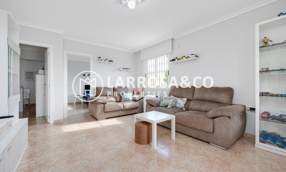 Reventa - Chalet - Torrevieja - San luis