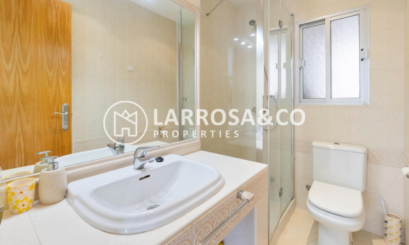 Herverkoop - Apartment - Torrevieja - Playa del cura