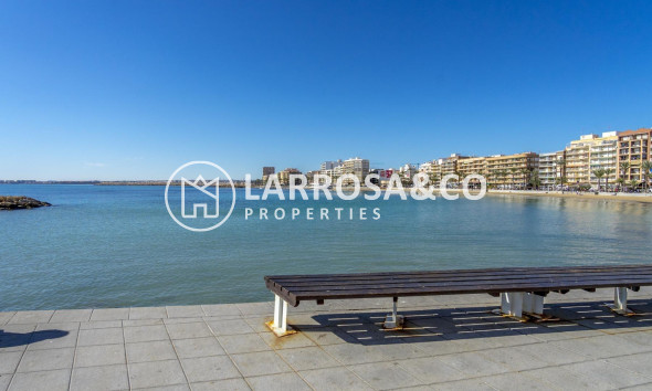 Resale - Apartment - Torrevieja - Playa del cura